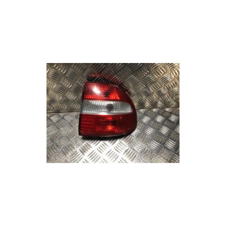 Feu arriere principal droit (feux) VOLVO V 40 1 PHASE 2 BREAK d’occasion