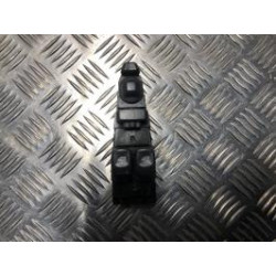 Interrupteur de leve vitre avant gauche VOLVO V 40 1 PHASE 2 BREAK d’occasion