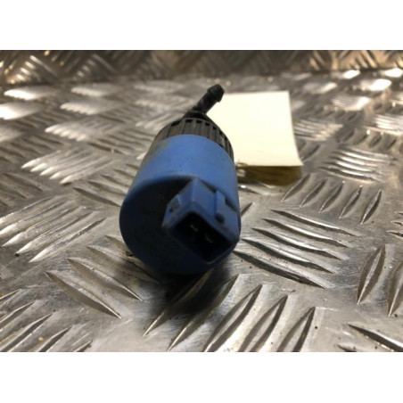 Pompe lave glace avant VOLVO V 40 1 PHASE 2 BREAK d’occasion