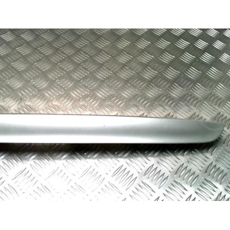 Baguette de coffre TOYOTA COROLLA 10 PHASE 2 d’occasion