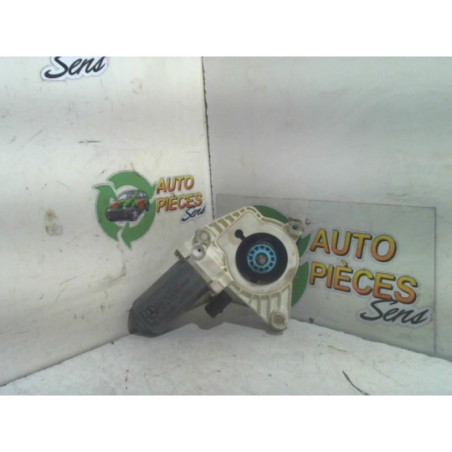 Moteur leve vitre avant droit MERCEDES CLASSE A 169 PHASE 1 d’occasion