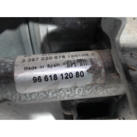 Moteur essuie glace avant gauche PEUGEOT 407 PHASE 1 BREAK d’occasion