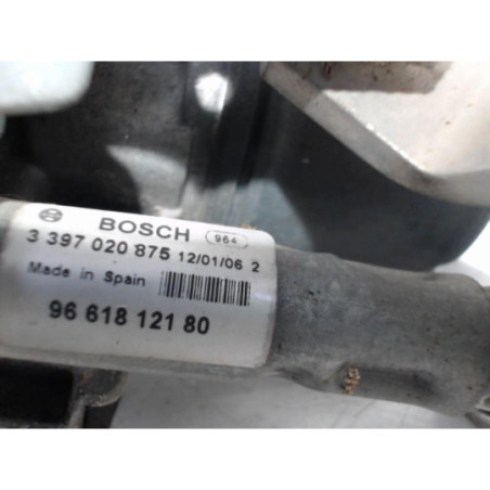 Moteur essuie glace avant gauche PEUGEOT 407 PHASE 1 BREAK d’occasion