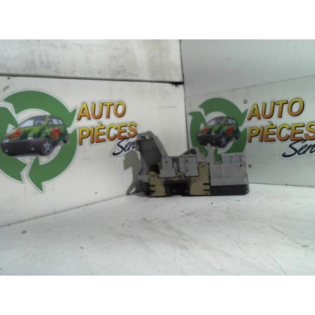 Serrure arriere droit PEUGEOT 307 PHASE 1 d’occasion
