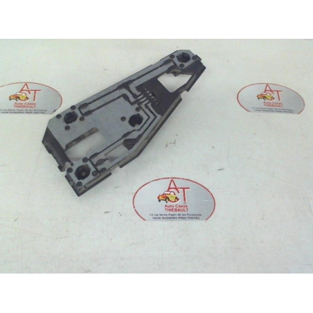 Platine feu arriere droit PEUGEOT 106 PHASE 1 d’occasion