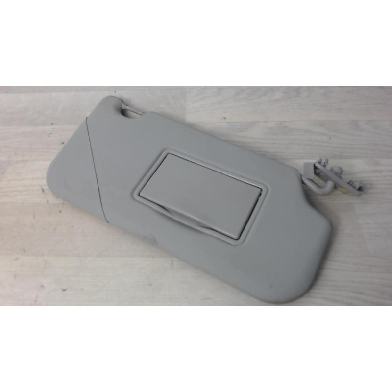 Pare soleil droit FORD FIESTA 6 PHASE 1 d’occasion
