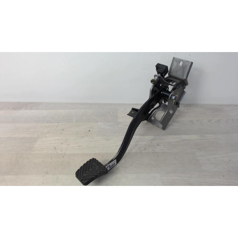 Pedalier d'embrayage KIA SOUL 1 PHASE 1 d’occasion