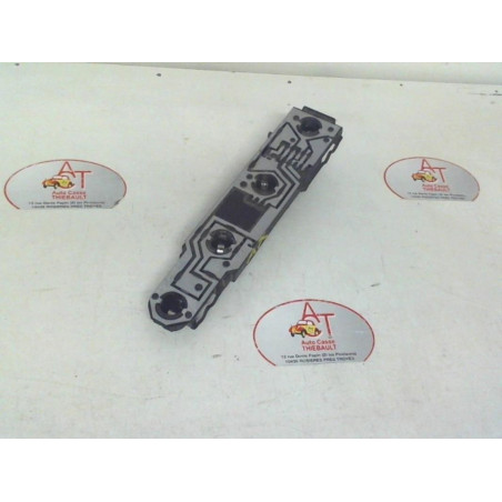 Platine feu arriere droit CITROEN AX PHASE 2 d’occasion