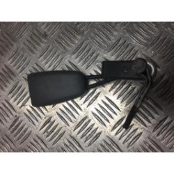 Attache ceinture arriere gauche VOLVO V 40 1 PHASE 2 BREAK d’occasion