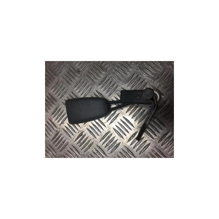 Attache ceinture arriere gauche VOLVO V 40 1 PHASE 2 BREAK d’occasion
