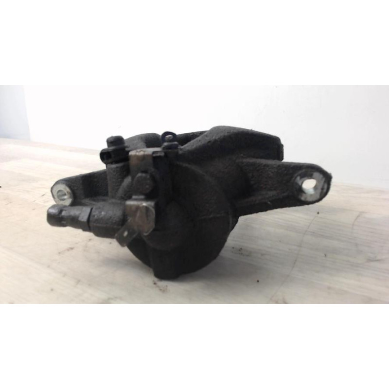 Etrier avant gauche (freinage) FIAT GRANDE PUNTO d’occasion