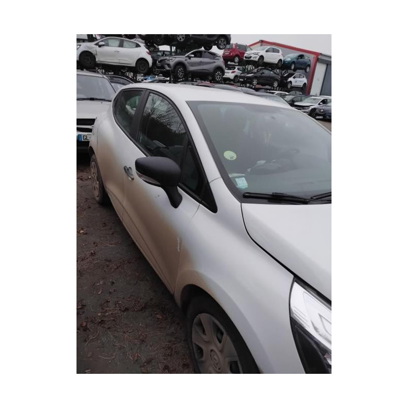 Interrupteur de leve vitre avant gauche RENAULT CLIO 4 PHASE 2 d’occasion