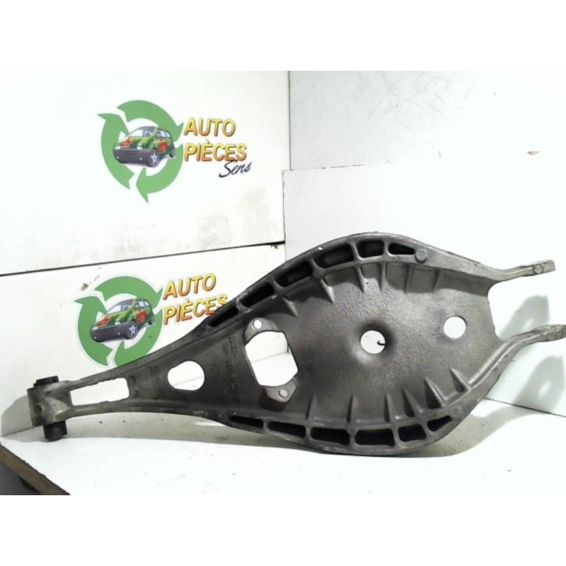 Bras de suspension arriere gauche BMW  d’occasion