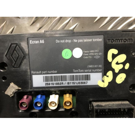 Ecran GPS RENAULT CLIO 3 PHASE 2 d’occasion