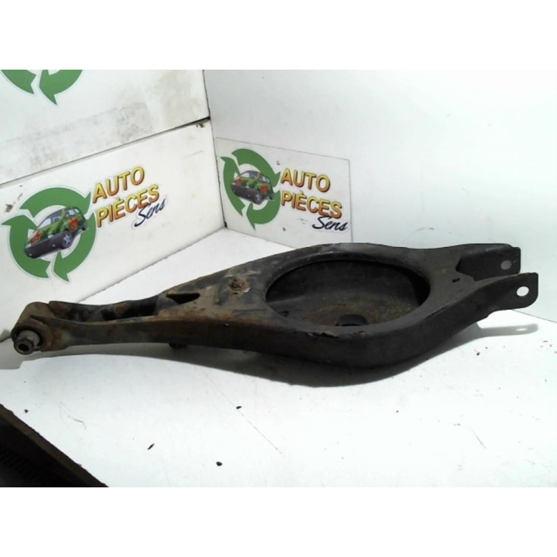 Bras de suspension arriere gauche BMW SERIE 3 (E36) d’occasion