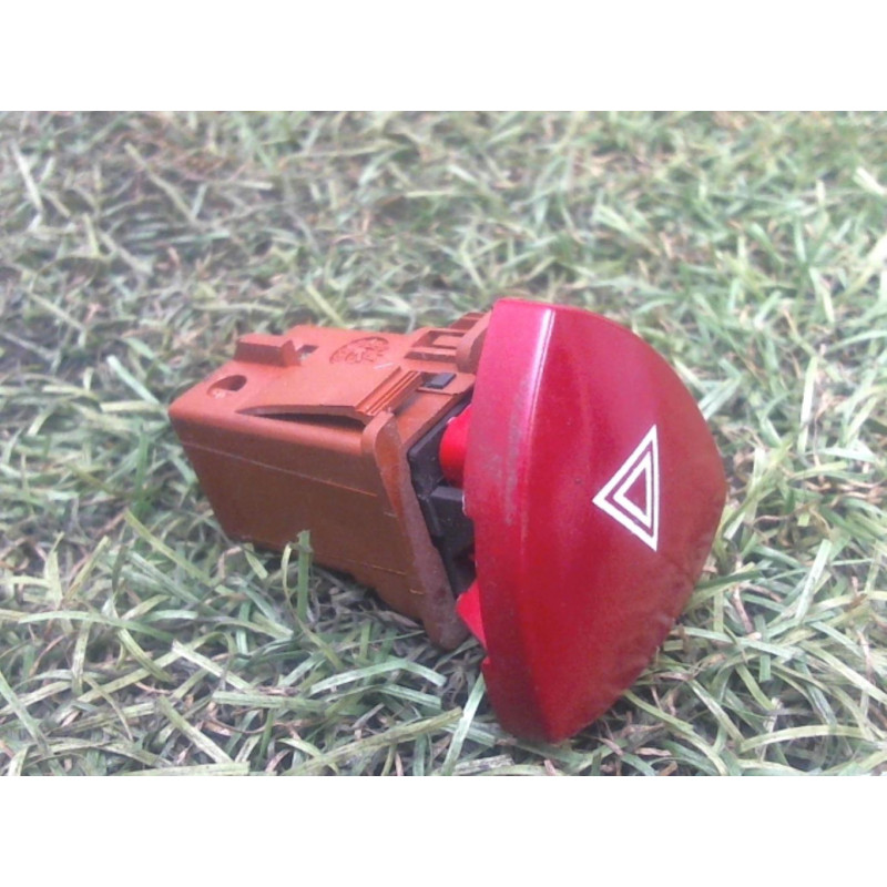 Bouton de warning CITROEN C8 PHASE 1 d’occasion