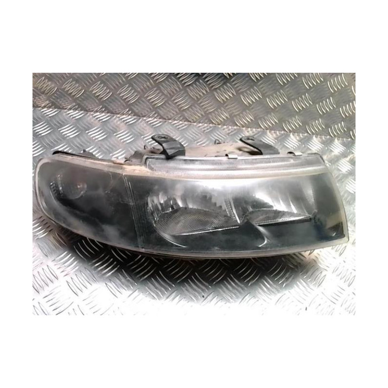 Optique avant principal droit (feux)(phare) SEAT LEON 1 d’occasion