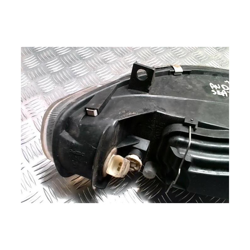 Optique avant principal droit (feux)(phare) SEAT LEON 1 d’occasion