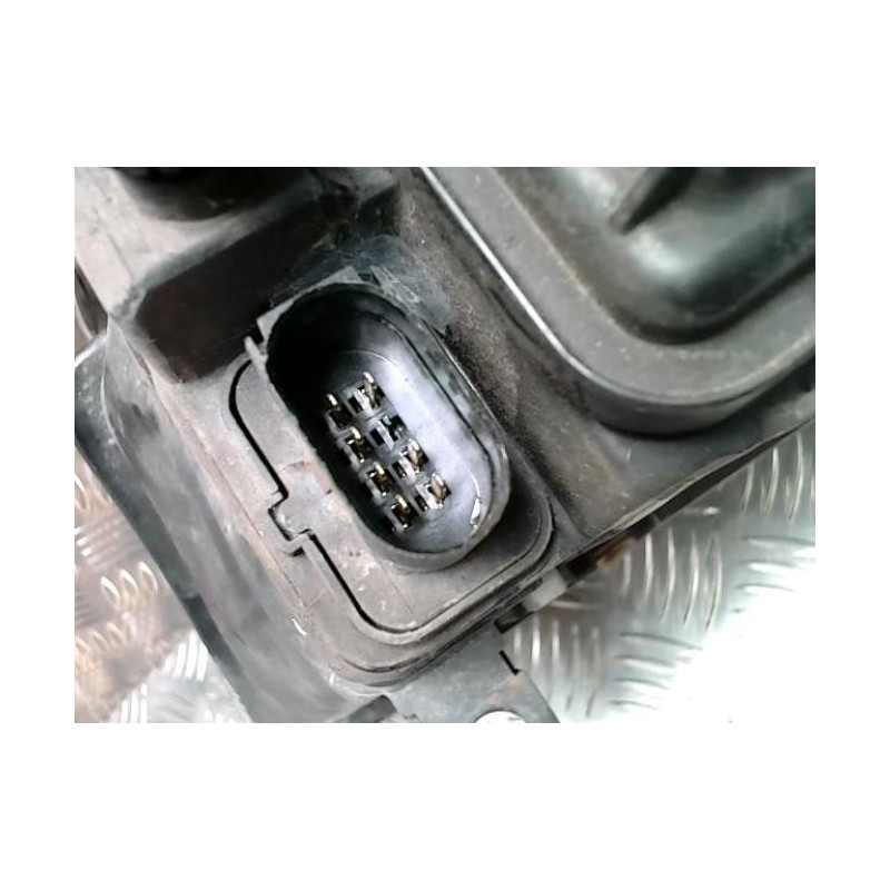 Optique avant principal droit (feux)(phare) SEAT LEON 1 d’occasion