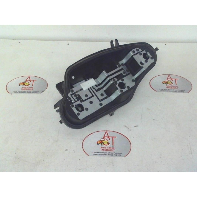 Platine feu arriere gauche CITROEN C3 II PHASE 1 d’occasion