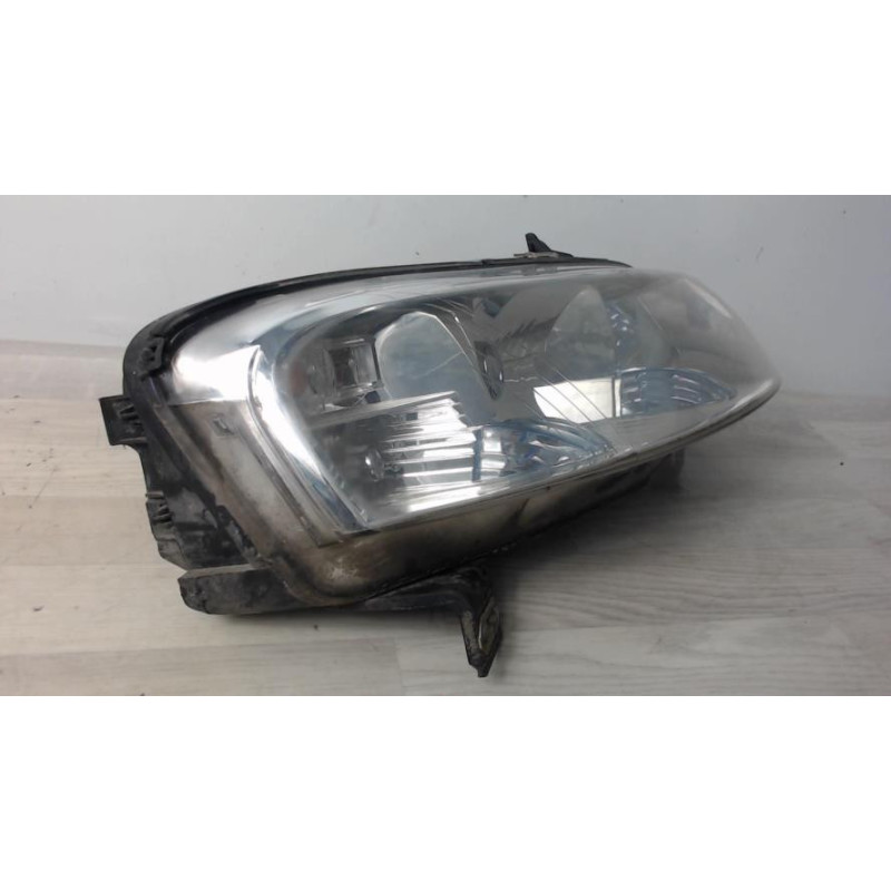 Optique avant principal droit (feux)(phare) FIAT STILO BREAK d’occasion