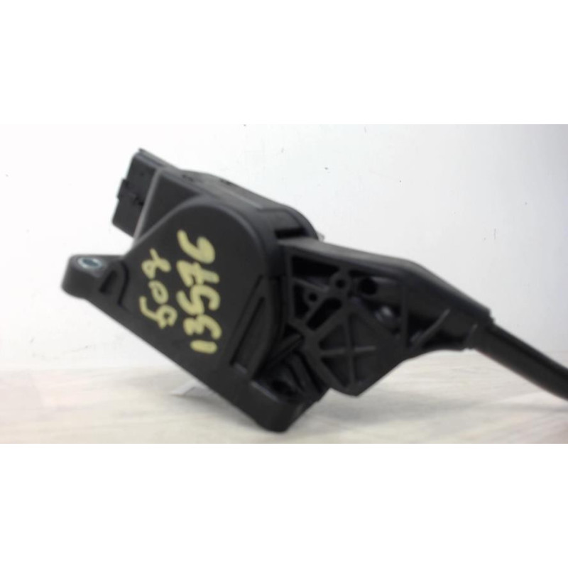 Pedalier d'accelerateur PEUGEOT 508 1 SW PHASE 1 BREAK d’occasion