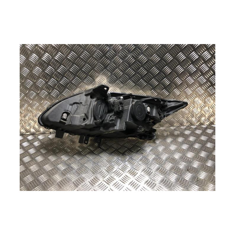 Optique avant principal droit (feux)(phare) RENAULT LAGUNA 3 PHASE 1 d’occasion