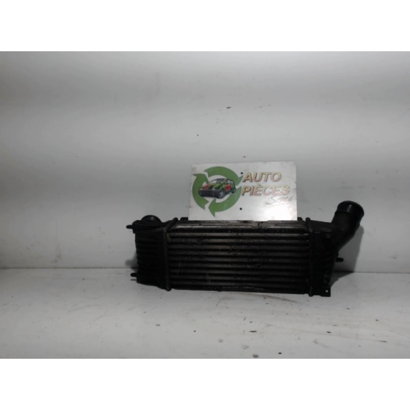 Echangeur air (Intercooler) PEUGEOT 407 PHASE 1 d’occasion