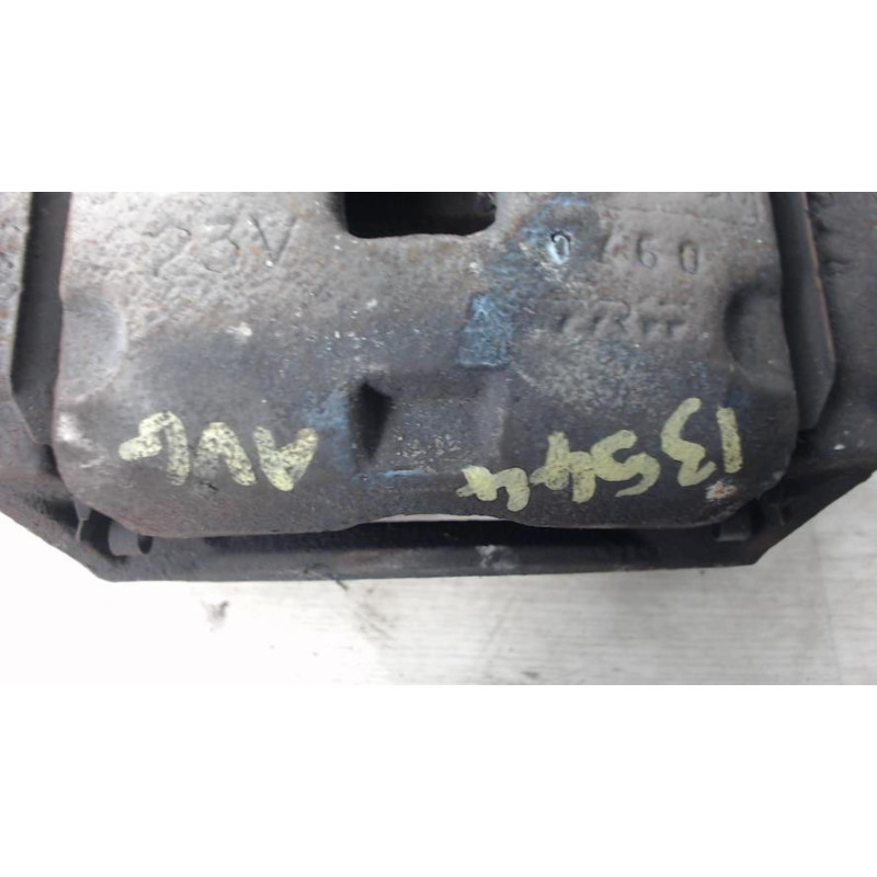 Etrier avant gauche (freinage) FORD FIESTA 6 PHASE 1 d’occasion