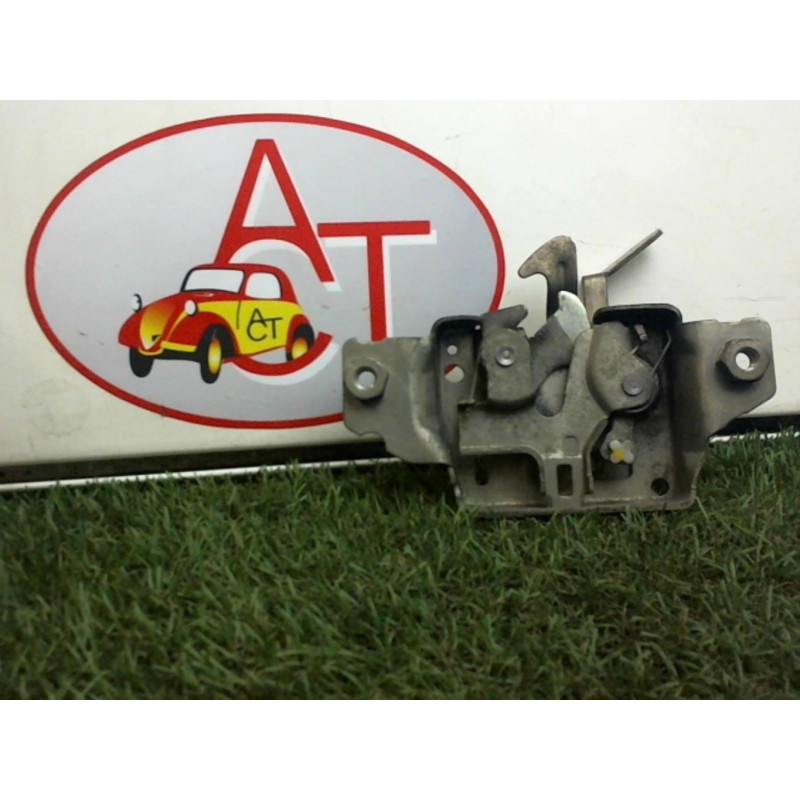 Serrure de capot RENAULT CLIO III PHASE 1 d’occasion