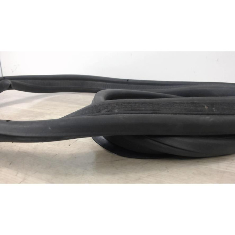 Joint de coffre FIAT PANDA 2 PHASE 1 d’occasion