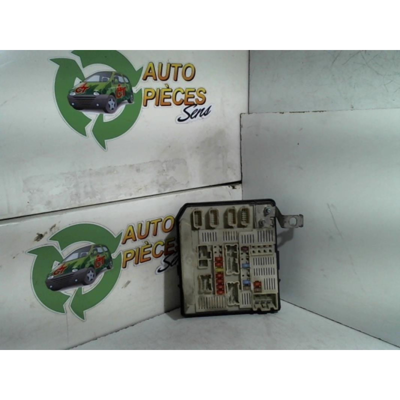 Boitier servitude moteur (BSM) RENAULT  d’occasion