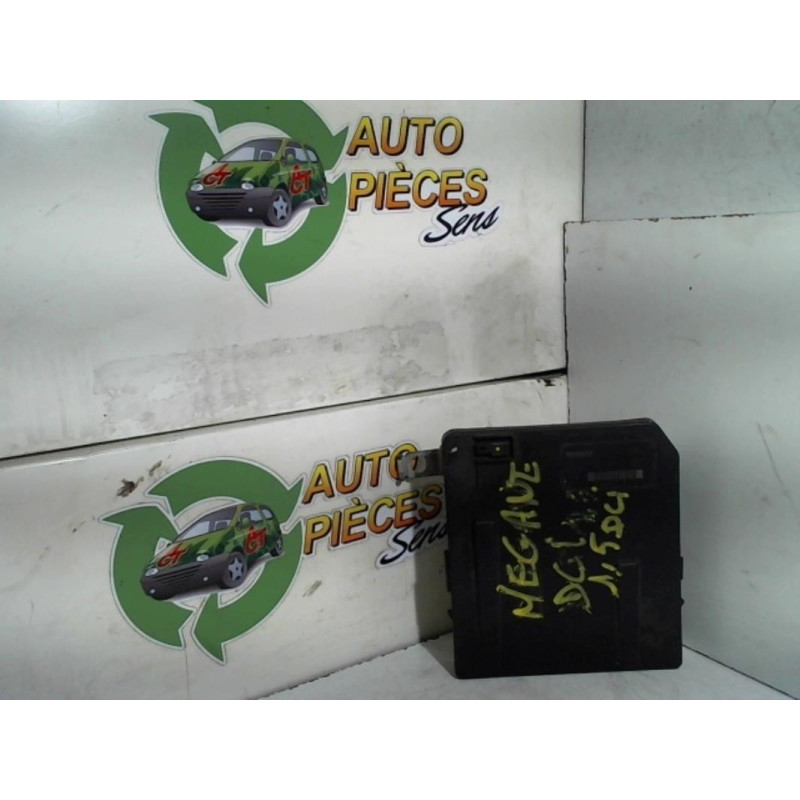 Boitier servitude moteur (BSM) RENAULT  d’occasion