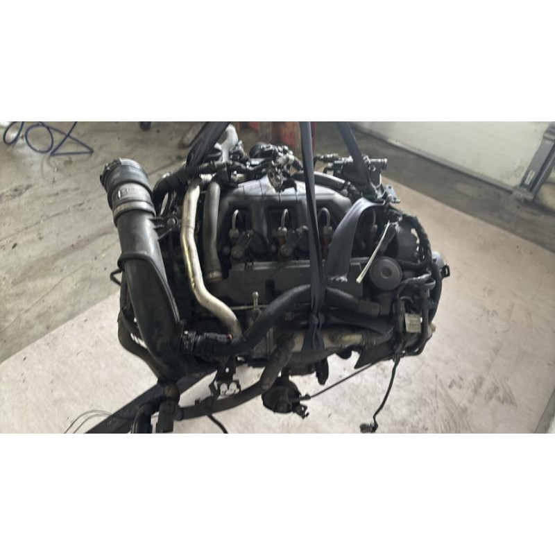 Moteur PEUGEOT 407 PHASE 1 BREAK d’occasion