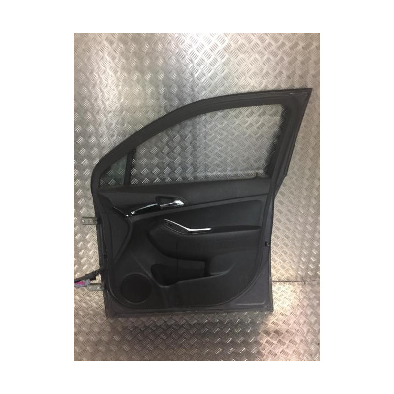 Porte avant droit CHEVROLET ORLANDO d’occasion