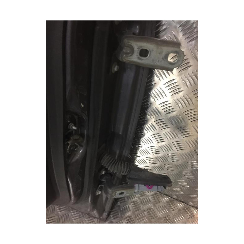 Porte avant gauche CHEVROLET ORLANDO d’occasion