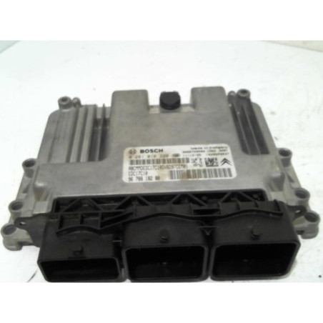 Calculateur moteur PEUGEOT  d’occasion