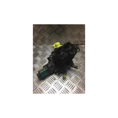 Pompe à eau AUDI A8 2 PHASE 1 d’occasion