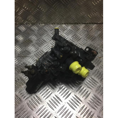 Pompe à eau AUDI A8 2 PHASE 1 d’occasion