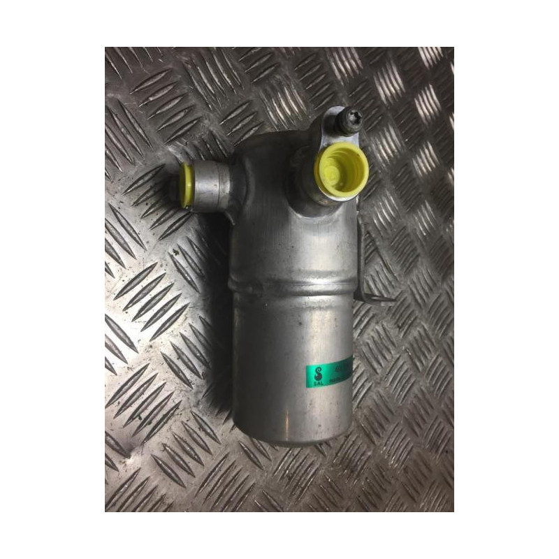 Bouteille deshydratante AUDI A8 2 PHASE 1 d’occasion