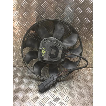 Moto ventilateur radiateur AUDI A8 2 PHASE 1 d’occasion