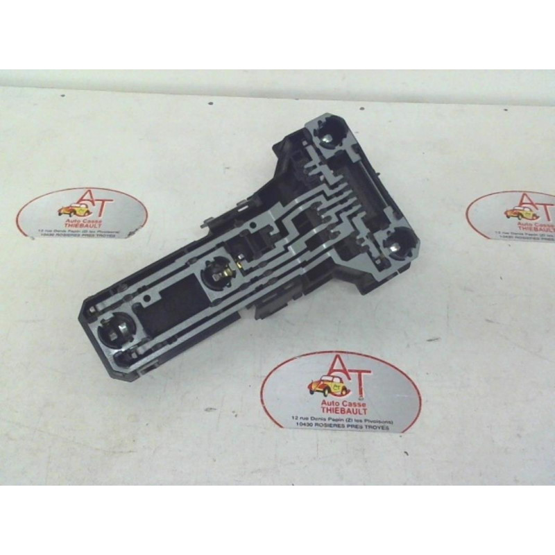 Platine feu arriere gauche VOLKSWAGEN PASSAT V (3B2) d’occasion