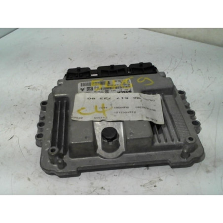 Calculateur moteur CITROEN C4 1 PHASE 1 d’occasion