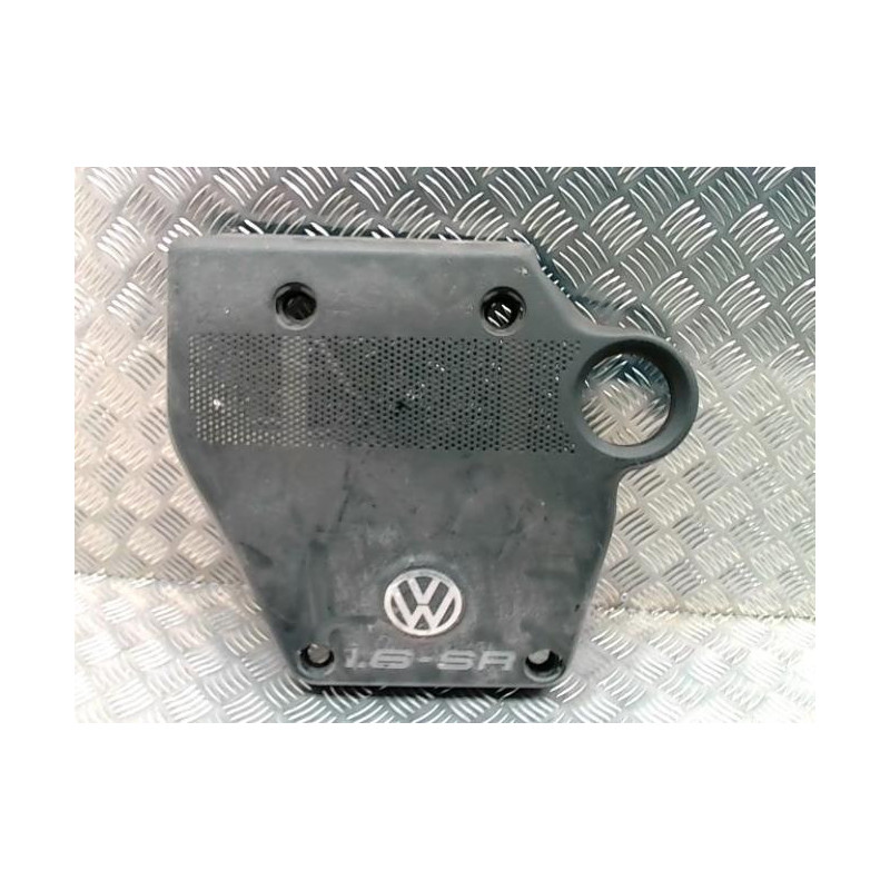 Cache moteur  VOLKSWAGEN GOLF 4 d’occasion