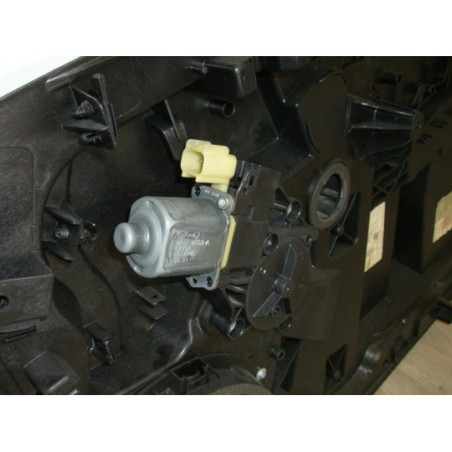 Leve vitre electrique avant droit FORD FIESTA 6 PHASE 1 d’occasion
