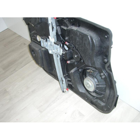 Leve vitre electrique avant droit FORD FIESTA 6 PHASE 1 d’occasion