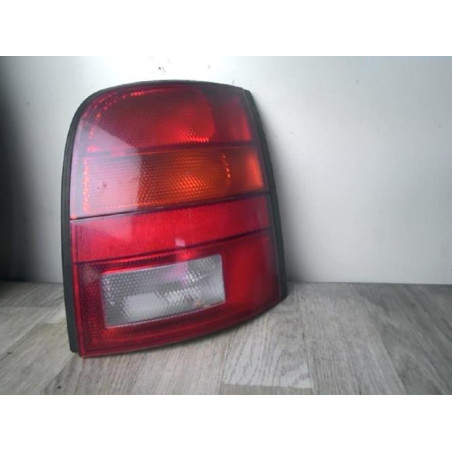 Feu arriere principal droit (feux) NISSAN MICRA 2 PHASE 1 d’occasion