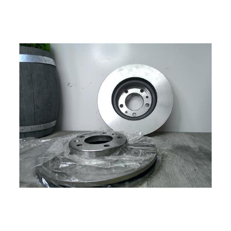 Paire de disques avant (freinage) PEUGEOT 607 PHASE 1 d’occasion