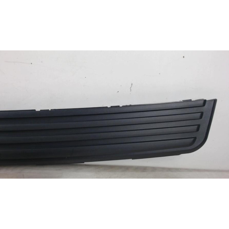Moulure de pare choc arriere LAND ROVER DISCOVERY 3 d’occasion