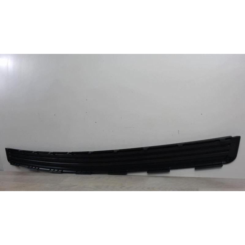 Moulure de pare choc arriere LAND ROVER DISCOVERY 3 d’occasion